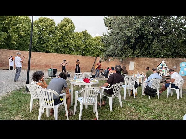 Aperitivo e musica - la musica